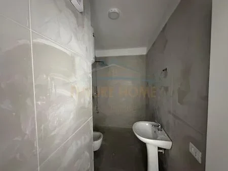 Tirane, shitet apartament 2+1 Kati 7, 105 m² 168.400 € 