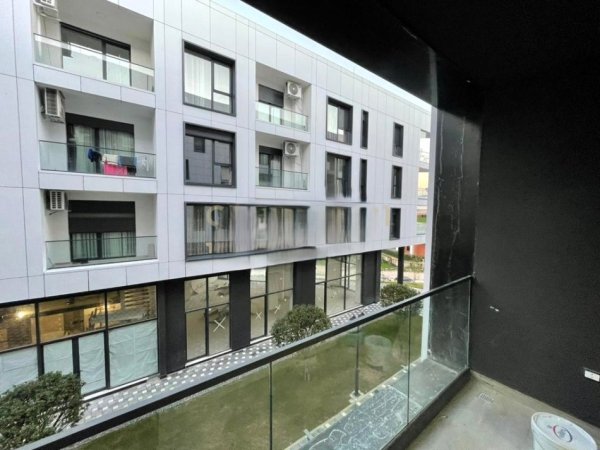 Tirane, jepet me qera apartament 2+1 Kati 2, 113 m² 1.200 € (LIQENI I THATE)