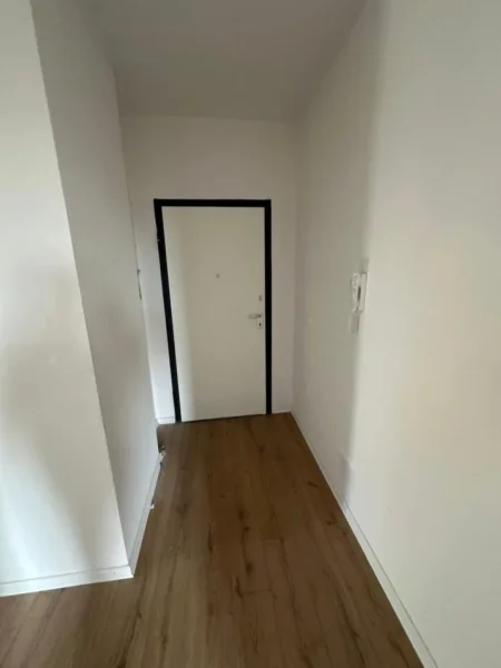 Tirane, jepet me qera apartament 2+1 Kati 2, 95 m² 650 € (DON BOSKO)