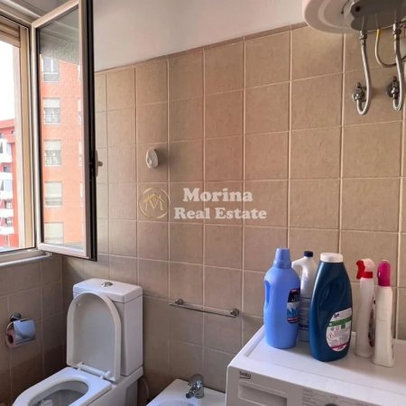 Tirane, jepet me qera apartament 1+1+Ballkon Kati 5, 60 m² 600 € (Kompleksi Delijorgji)