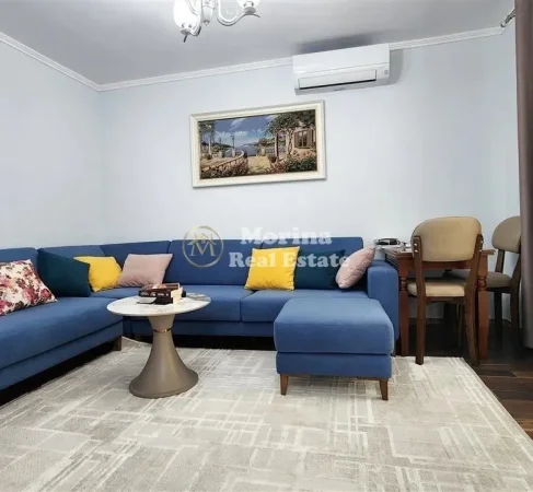 Tirane, jepet me qera apartament 1+1 Kati 3, 53 m² 500 € (Rruga Mihal Grameno)