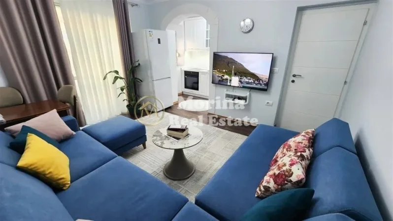 Tirane, jepet me qera apartament 1+1 Kati 3, 53 m² 500 € (Rruga Mihal Grameno)