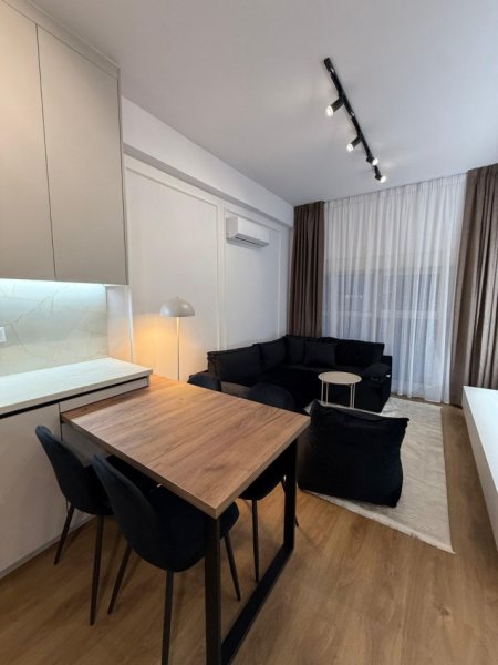 Tirane, jepet me qera apartament 1+1+Ballkon Kati 5, 65 m² 550 € (pasho hysa)