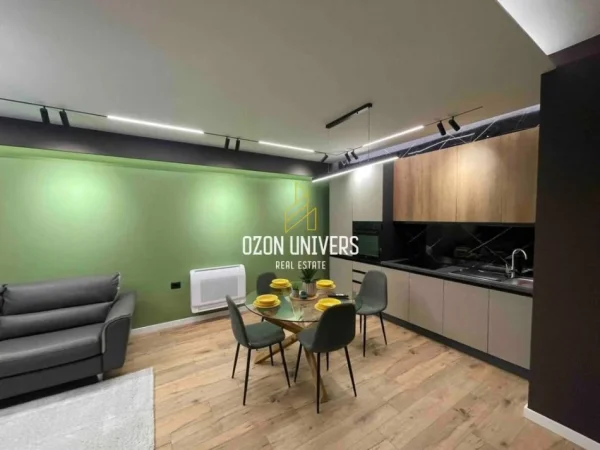 Tirane, jepet me qera apartament 2+1+Ballkon Kati 9, 80 m² 1.900 € (Kompleksi Olimpik, Komuna e Parisit Tirana, Albania)
