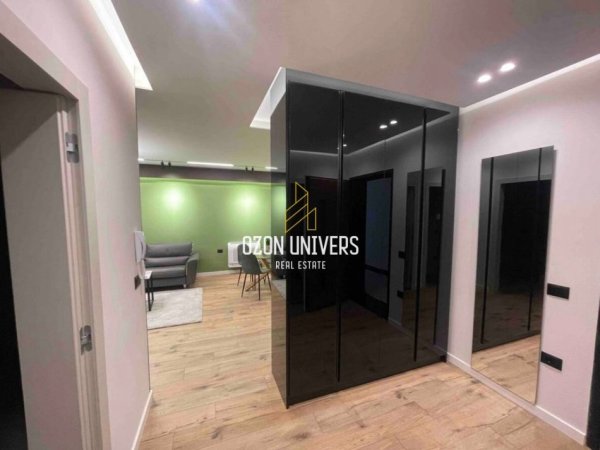 Tirane, jepet me qera apartament 2+1+Ballkon Kati 9, 80 m² 1.900 € (Kompleksi Olimpik, Komuna e Parisit Tirana, Albania)