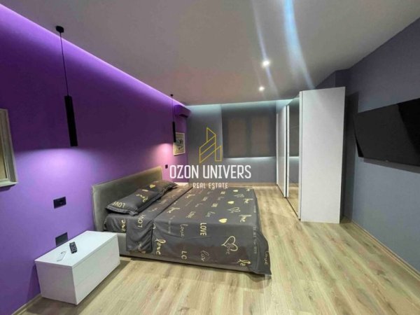 Tirane, jepet me qera apartament 2+1+Ballkon Kati 8, 110 m² 800 € (Rruga Henrik Lacaj, Astir)