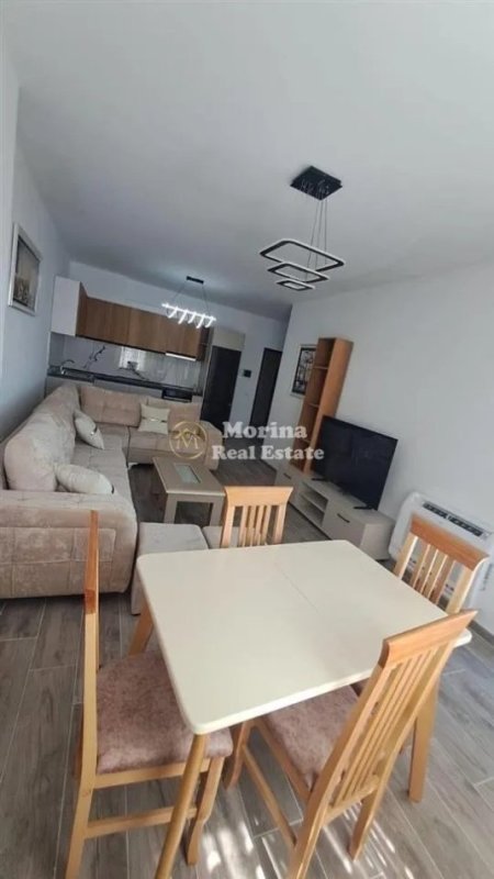 Tirane, jepet me qera apartament 1+1 Kati 8, 65 m² 400 € (Kamez)