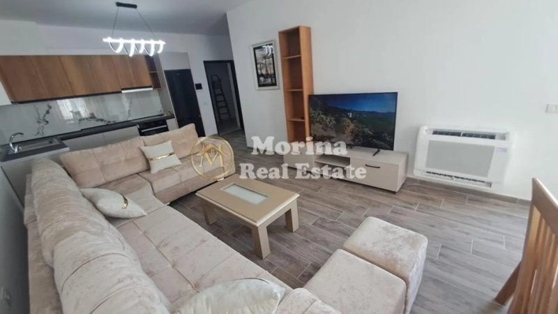 Tirane, jepet me qera apartament 1+1 Kati 8, 65 m² 400 € (Kamez)