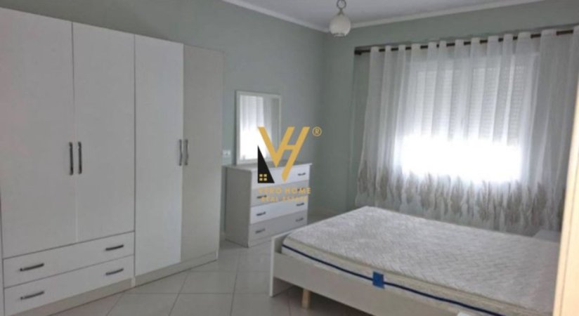 Tirane, jepet me qera apartament 2+1+Ballkon Kati 2, 75 m² 650 € (KOPSHTI ZOOLOGJIK)