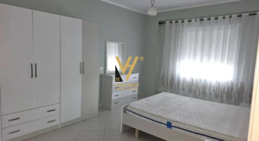 Tirane, jepet me qera apartament 2+1+Ballkon Kati 2, 75 m² 650 € (KOPSHTI ZOOLOGJIK)