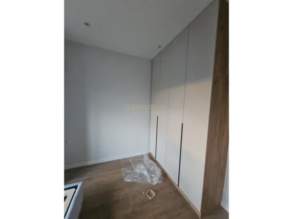 Tirane, shitet apartament 1+1 Kati 7, 60 m² 93.000 € 
