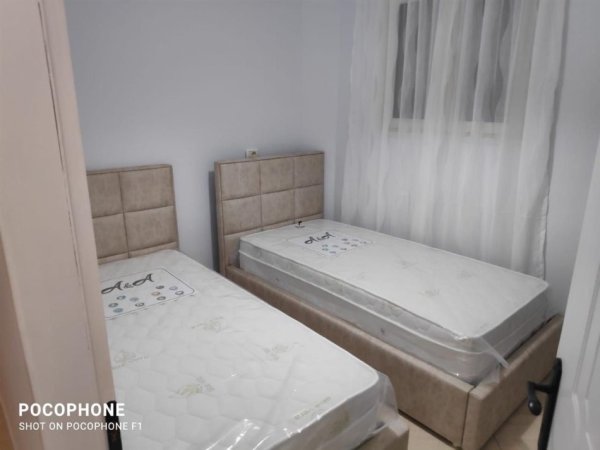Tirane, jepet me qera apartament Kati 1, 85 m² 480 € (PORCELANI)