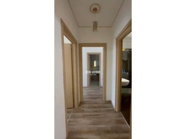 Tirane, jepet me qera apartament 2+1+Ballkon Kati 4, 110 m² 650 € (Green City Residence, Astir)