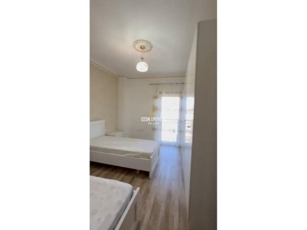 Tirane, jepet me qera apartament 2+1+Ballkon Kati 4, 110 m² 650 € (Green City Residence, Astir)