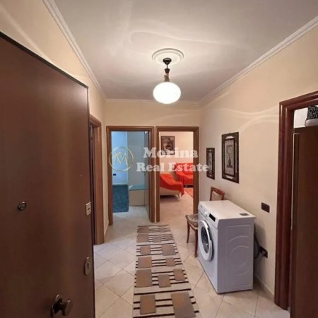 Tirane, jepet me qera apartament 2+1 Kati 3, 71 m² 480 € (Varri i Bamit)