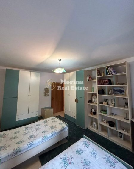 Tirane, jepet me qera apartament 2+1 Kati 3, 71 m² 480 € (Varri i Bamit)