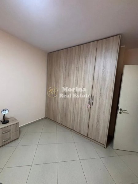 Tirane, jepet me qera apartament 1+1 Kati 5, 63 m² 480 € (Rruga Lluke Kacaj)