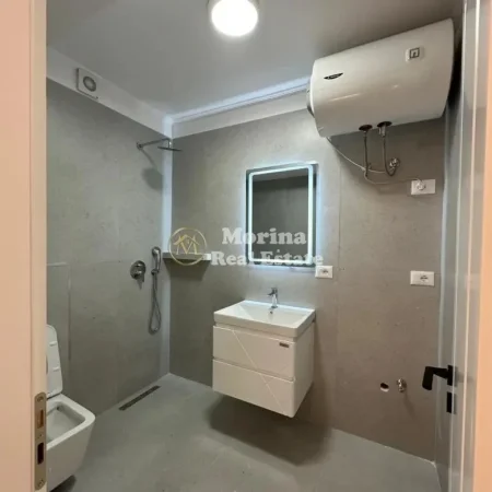 Tirane, shitet apartament 2+1 Kati 4, 50 m² 118.000 € (Rruga Kongresi i Manastirit)