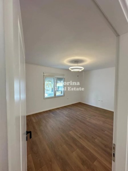 Tirane, shitet apartament 2+1 Kati 4, 50 m² 118.000 € (Rruga Kongresi i Manastirit)
