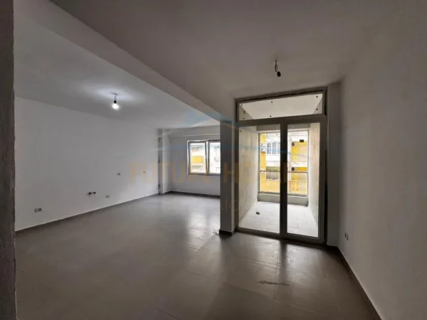 Durres, shitet apartament 1+1 Kati 3, 95 m² 114.084 € (Golem, Durres)