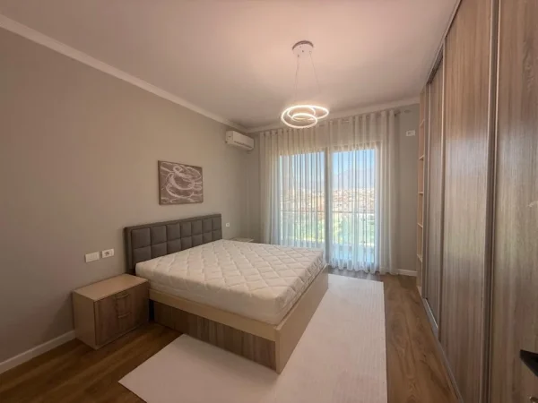 Tirane, shitet apartament 2+1 , 90 m² 143.000 € 