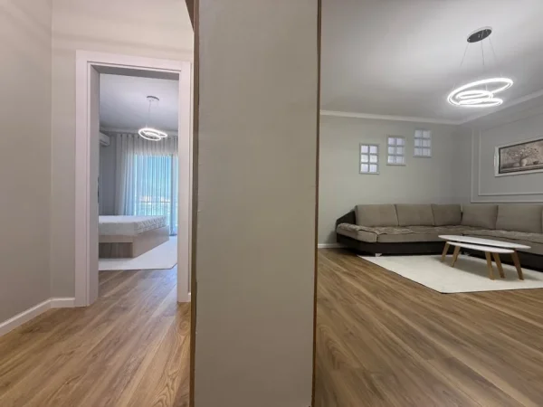 Tirane, shitet apartament 2+1 , 90 m² 143.000 € 