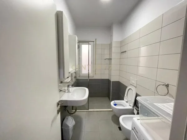 Durres, shitet apartament 2+1 Kati 3, 71 m² 214.000 € (Gjiri i Lalezit)