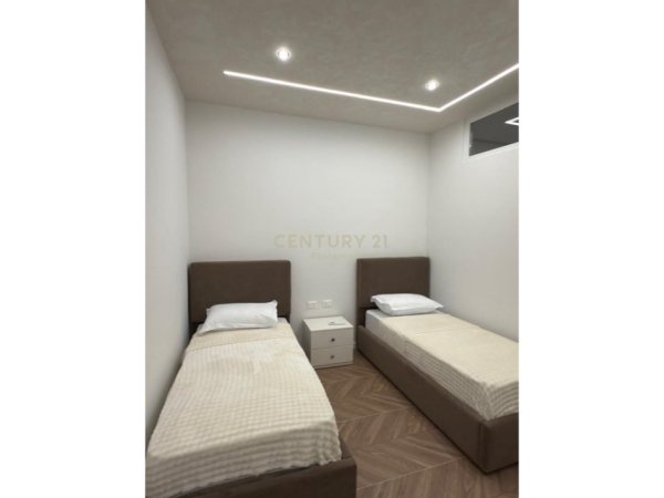 Durres, jepet me qera apartament 2+1 Kati 5, 115 m² 1.200 € (Vollga , Durres)