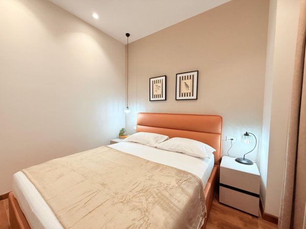 Tirane, jepet me qera apartament 1+1 , 65 m² 850 € (Spring Residence, Vasil Shanto)