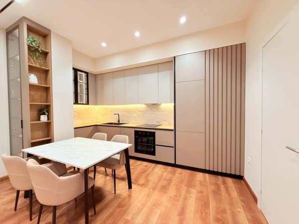 Tirane, jepet me qera apartament 1+1 , 65 m² 850 € (Spring Residence, Vasil Shanto)