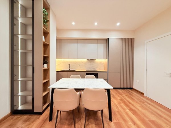 Tirane, jepet me qera apartament 1+1 , 65 m² 850 € (Spring Residence, Vasil Shanto)