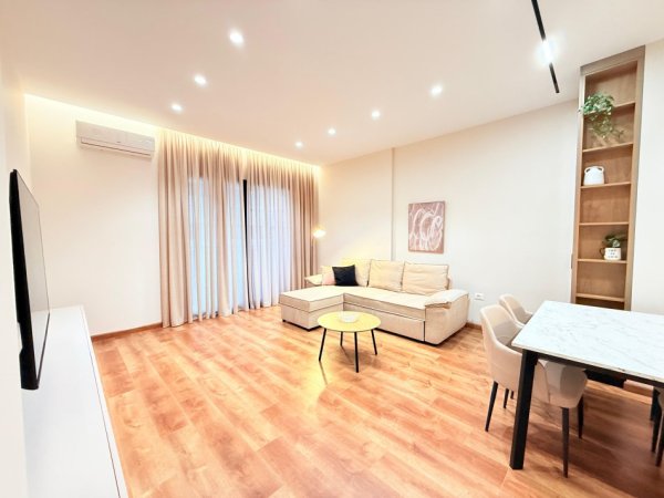 Tirane, jepet me qera apartament 1+1 , 65 m² 850 € (Spring Residence, Vasil Shanto)