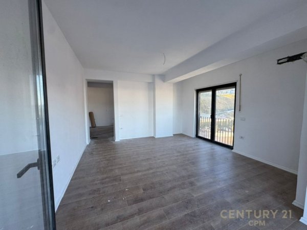 Tirane, shitet apartament 3+1+Aneks+Ballkon Kati 6, 310 m² 350.000 € (Kodra e Diellit 2)