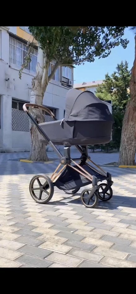 Tirane, shes Karrocë për fëmijë - Cybex Priam 2024 900 €