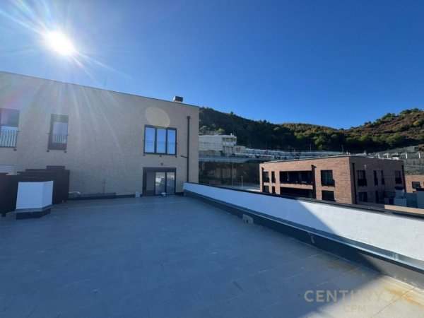 Tirane, shitet apartament+verande | Penthouse 3+1+Ballkon Kati 6, 310 m² 350.000 € (kodra e diellit)