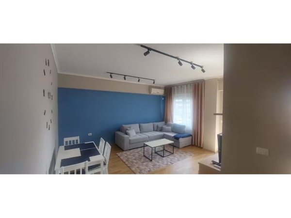Tirane, jepet me qera apartament 1+1+Ballkon Kati 4, 64 m² 600.000 €