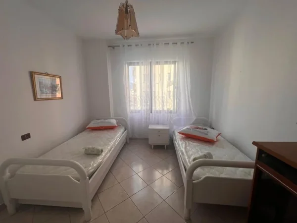 APARTAMENT ME QIRA  2+1+2 NE ASTIR 50.000 LEKE