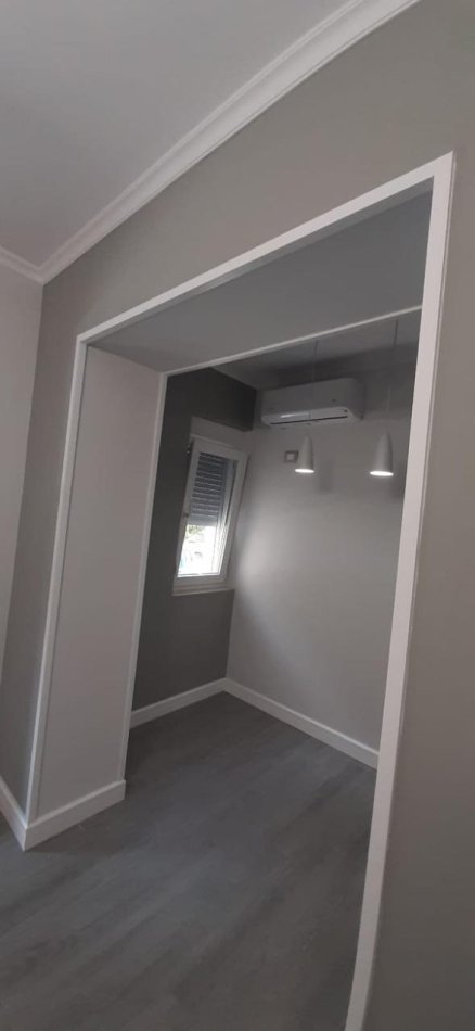 Tirane, jepet me qera apartament 1+1 Kati 1, 60 m² 500 € (Shkolla e Kuqe)