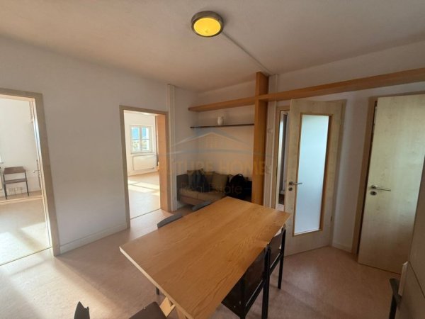 Shitet , Shtëpi Pushimi , Peshkëpi , Pogradec 160,000 €