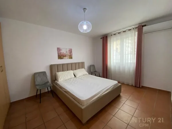 Tirane, jepet me qera apartament 2+1 Kati 4, 64 m² 600 € (21 Dhjetori)