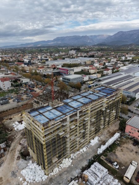 Tirane, shitet apartament 1+1 , 55 m² 46.700 € (Kamez)