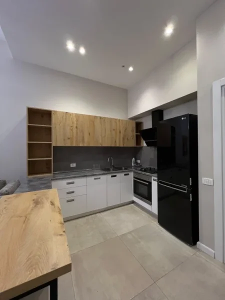 Tirane, shes apartament duplex Dublex , 136 m² 224.000 € (Kodra e diellit)