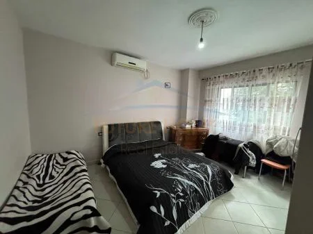 Tirane, shitet apartament 2+1 Kati 1, 122 m² 155.000 € 