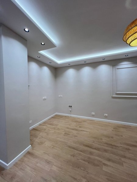 Durres, shitet apartament 2+1+Ballkon Kati 2, 93 m² 128.000 € 