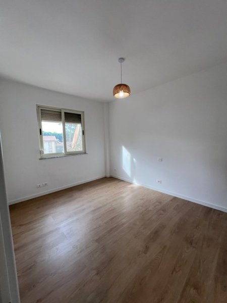 Durres, shitet apartament 2+1+Ballkon Kati 2, 93 m² 128.000 € 