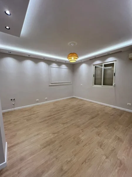 Durres, shitet apartament 2+1+Ballkon Kati 2, 93 m² 120.000 €