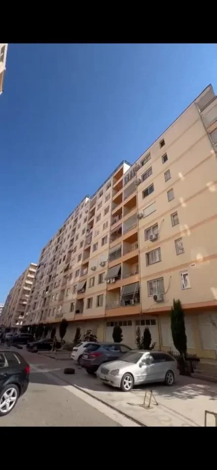 Tirane, shitet apartament 1+1 Kati 6, 67 m² 90.000 € (Rruga Sokrat Miho)