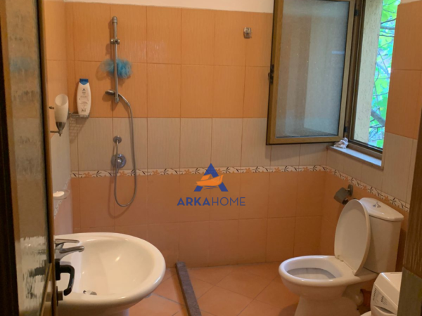 Tirane, shitet Vile 2 Katshe Kati 2, 300 m² 237.000 € 