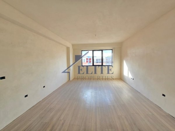 Tirane, shitet apartament 1+1+Ballkon Kati 9, 81 m² 107730 € (Urban Gate)