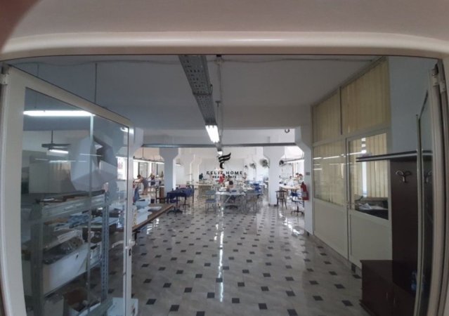 Tirane, jepet me qera ambjent biznesi , 750 m² 4.700 € (STACIONI TRENIT)